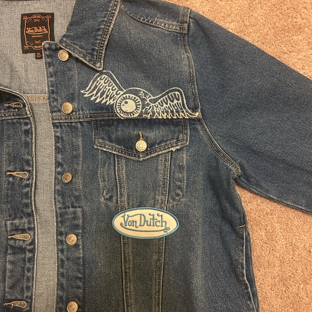 Von Dutch Blue Denim Jean Jacket with Wing & Logo Patches - Picture 5 of 7